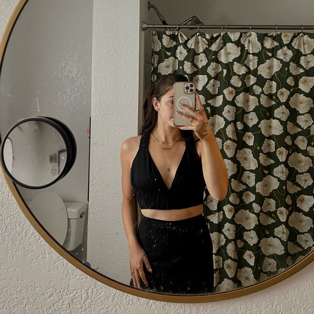 Abercrombie & Fitch Linen Criss Cross Back Crop Top